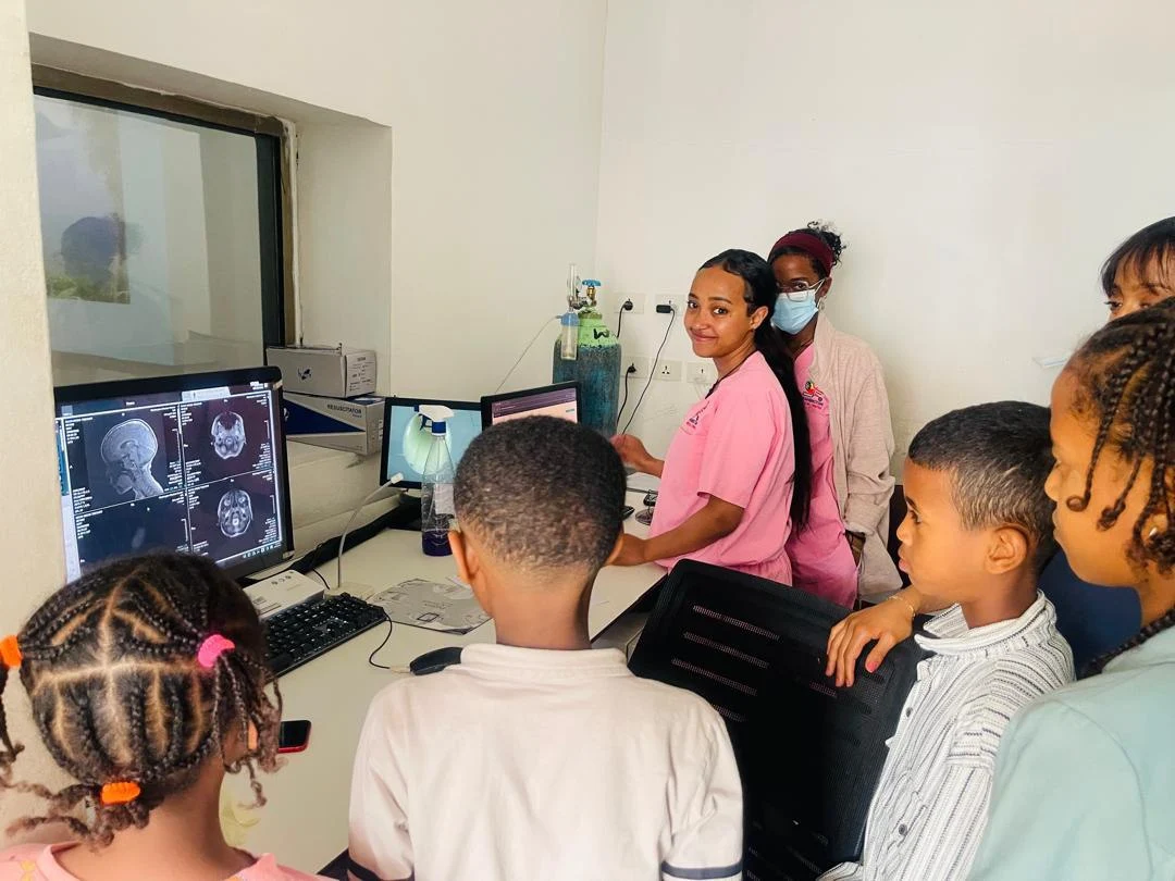 Inspiring the Next Generation of Medical Leaders
